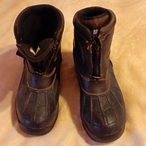 Alpine design rain snow boots.